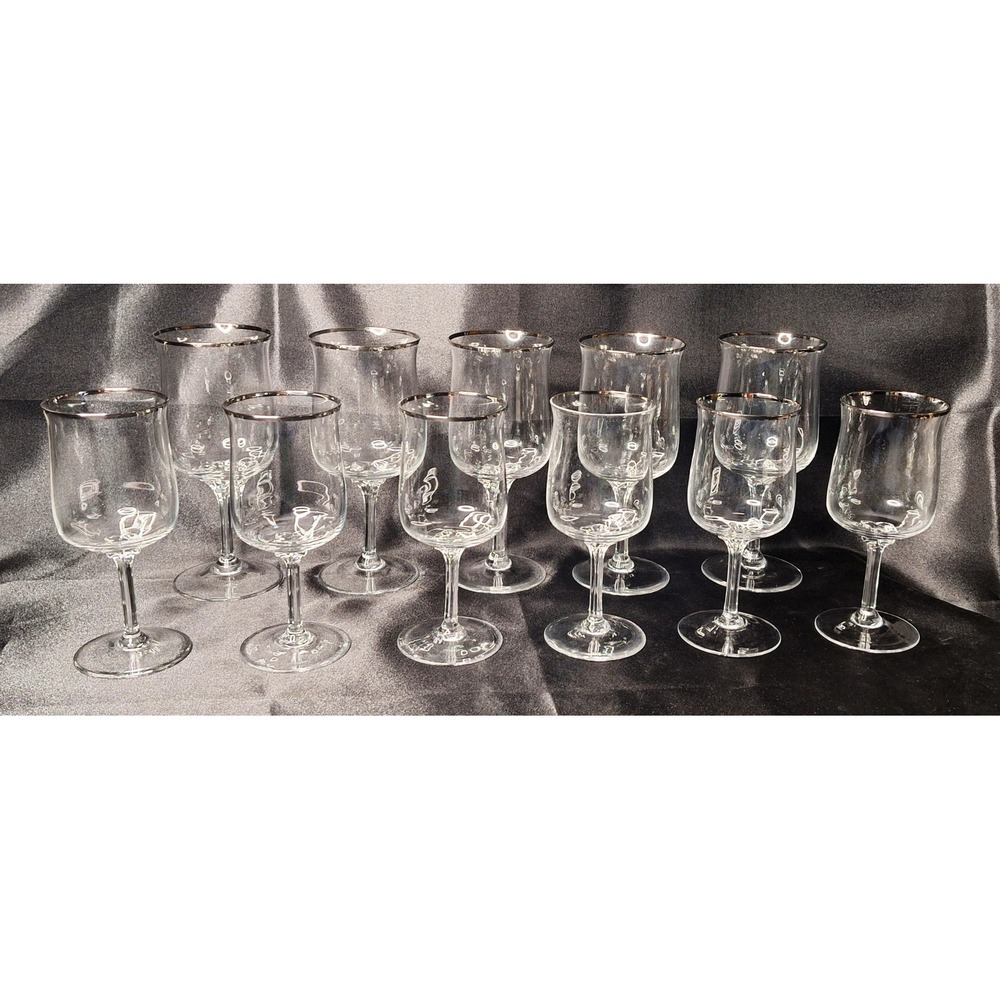 Vintage 1960s 13-piece Lenox Solitaire Platinum & clear Pattern - Barkley shape